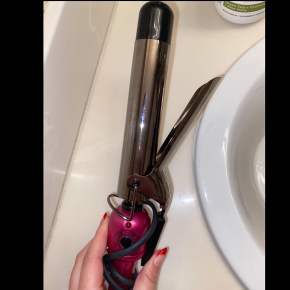 HOT TOOLS Pink Titanium Spring Curling Iron - Picture 2 of 4